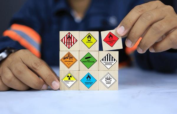 dangerous goods packing dubai